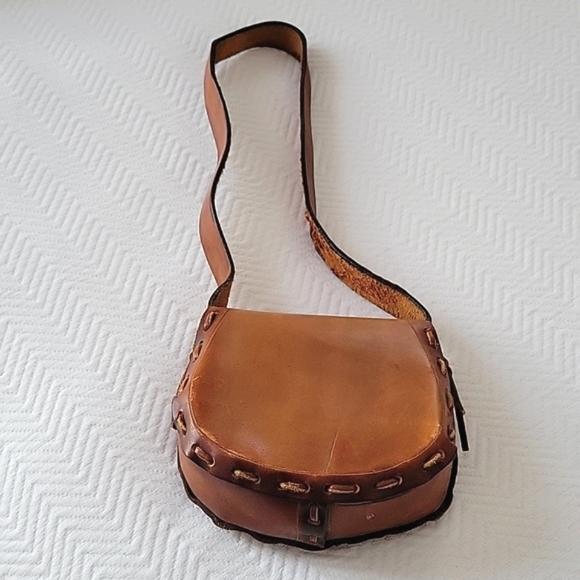 Vintage Tooled Leather Handbag - Picture 4 of 11